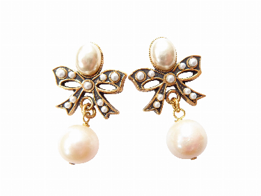 Ohrringe mit Blumen und Perlen Optik Schmuck Ohrringe Perlenohrringe 